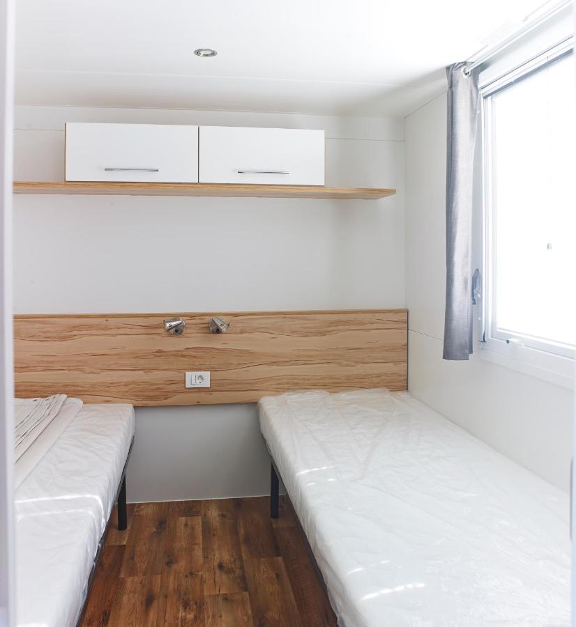 Victoria Mobilehome By Ville Degli Ulivi Marina di Campo Bagian luar foto