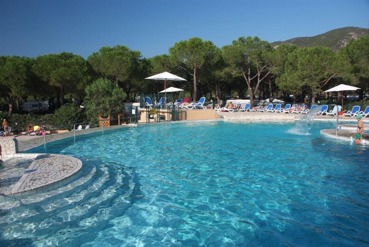 Victoria Mobilehome By Ville Degli Ulivi Marina di Campo Bagian luar foto